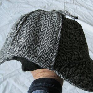 Elope brand deerstalker (Sherlock Holmes) hat